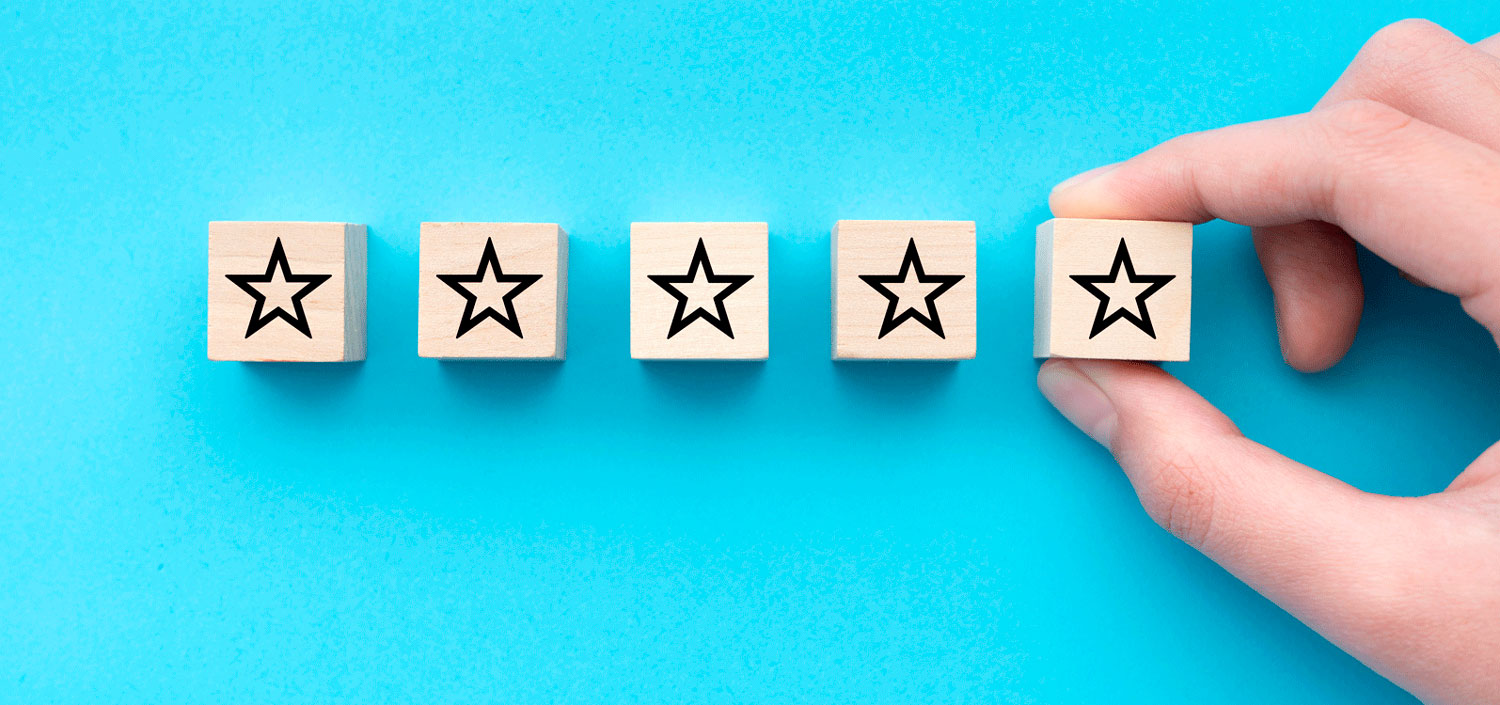 Внедрена система отзывов и рейтингов для всех курсов