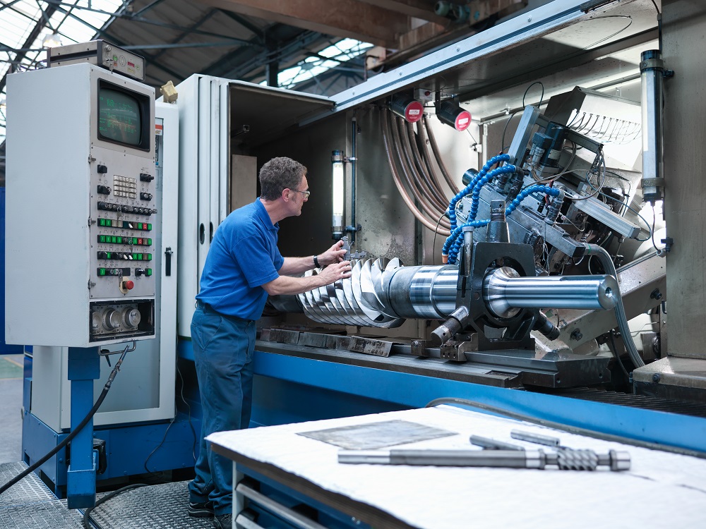 Как стать наладчиком манипулятора: все о профессии, зарплате, где работать, форматы учебы в 2025 году