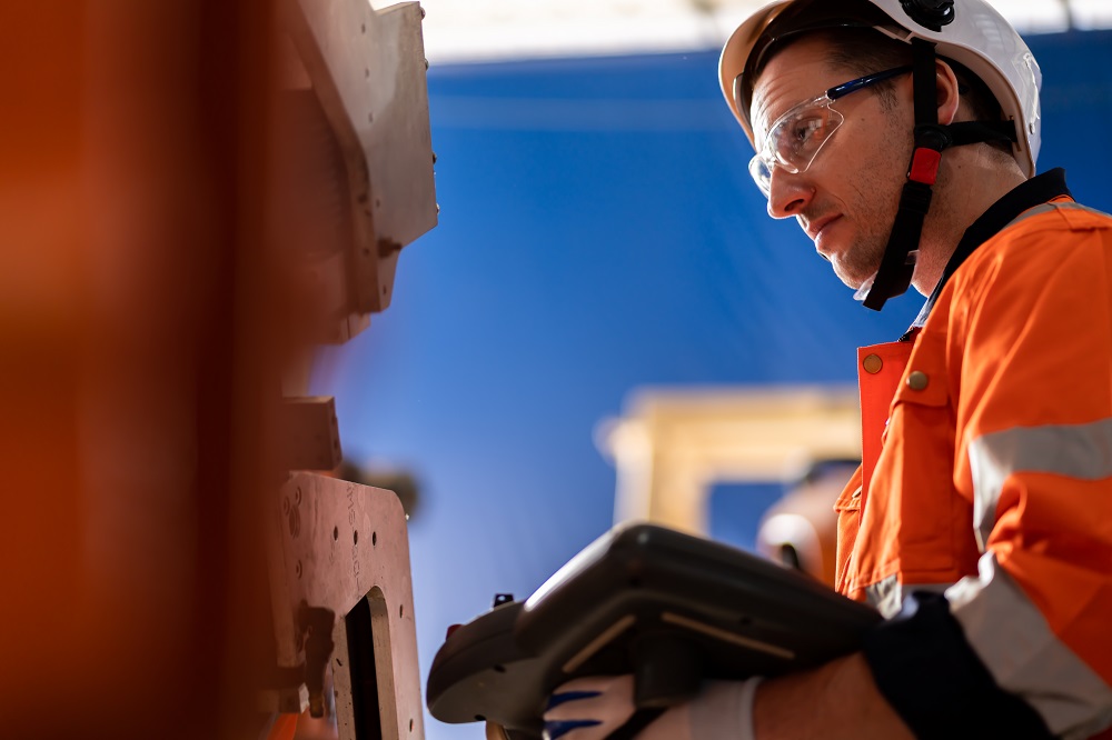 Как стать контролером сварочных работ: все о профессии, зарплате, где работать, форматы учебы в 2025 году