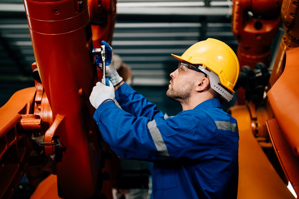 Как стать оператором газопоршневых установоком: все о профессии, зарплате, где работать, форматы учебы в 2025 году